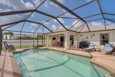 Cape Coral Vacation Rental | 3BR | 2BA | 1,279 Sq Ft