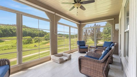 Villa, Multiple Beds, Patio, Golf View (TeeTime Blue) | Interior