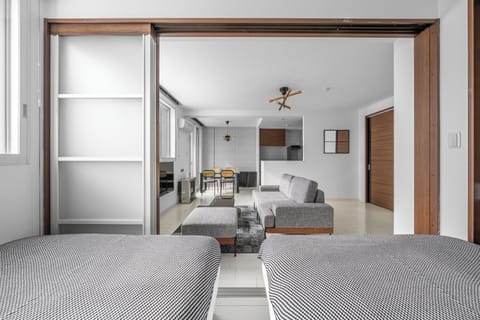 Apartment | Desk, iron/ironing board, free WiFi