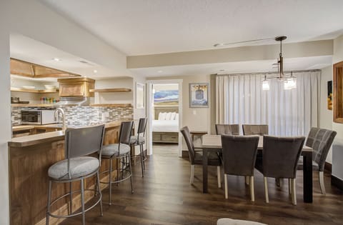Dining / Kitchen