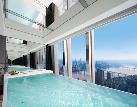 Dawn Tower - River View Grand King Room (2.3m Bed, 3m Private Hot Tub) | Down comforters, in-room safe, blackout drapes