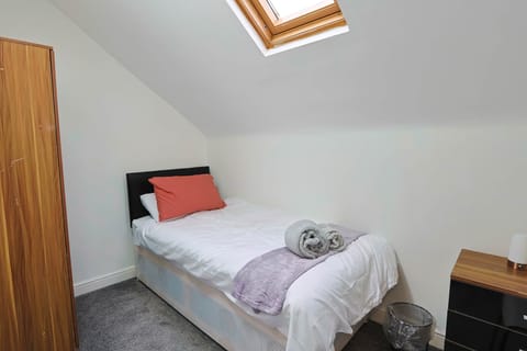 Room6