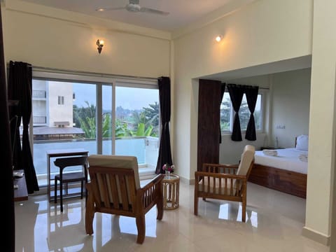Suite, Mountain View | Egyptian cotton sheets, premium bedding, free WiFi