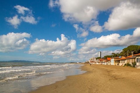 Villa Flò with Pool Villa in Tuscany