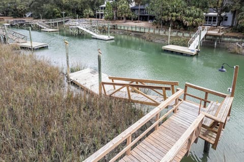 Waterfront with a Private Dock!
