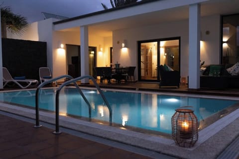Villa, 3 Bedrooms | Pool