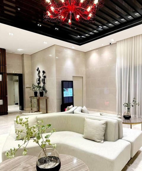 Condo, 1 Bedroom, Accessible, Balcony | Interior