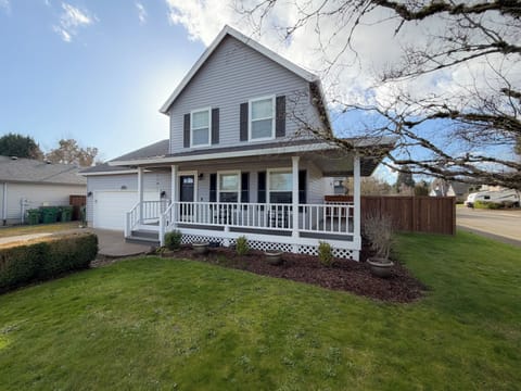 Comfortable Family Home for Extended Stays House in Dundee