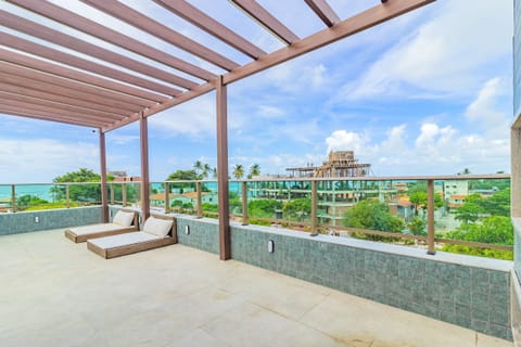 Basic Apartment | Terrace/patio
