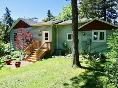 View of cabin from front yard 