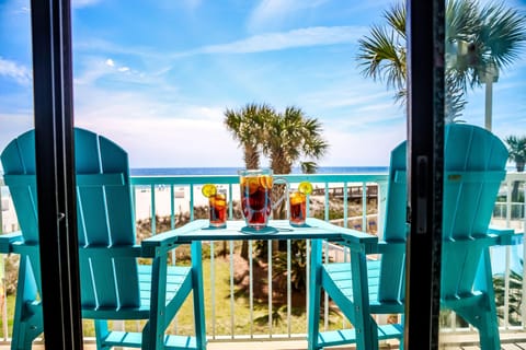 Condo, 1 King Bed with Sofa bed (Seaside Beach & Racquet 3205) | Outdoor dining