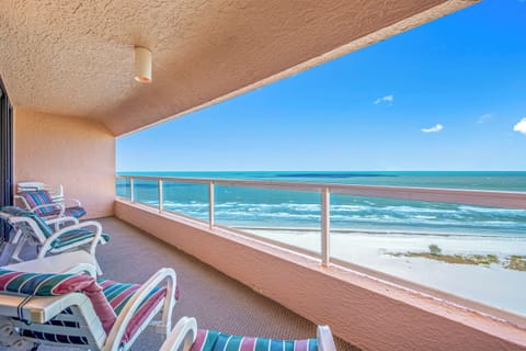 Expansive Gulf Front Balcony with comfy seating.