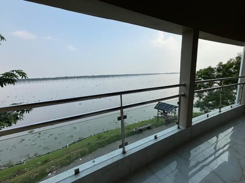 Exclusive Room, Balcony, River View | Property grounds
