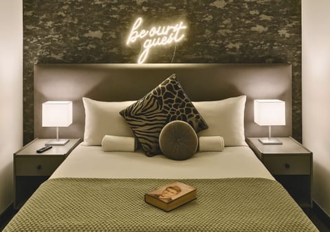 Room, Shared Bathroom | Free WiFi