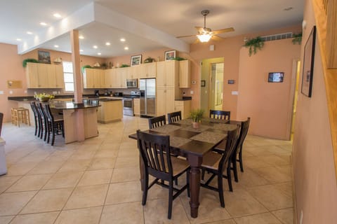 Main Level | Kitchen | Dining