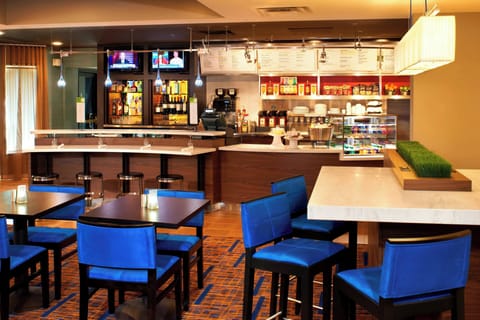 Breakfast and dinner served, American cuisine