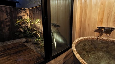 Indoor spa tub