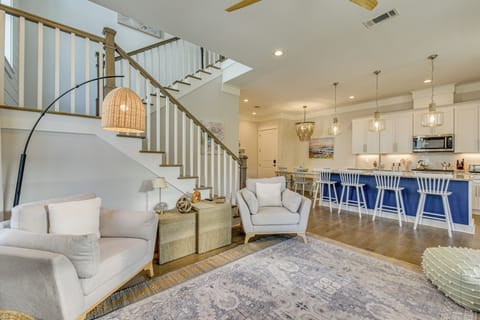 Santa Rosa Beach Vacation Rental | 4BR | 4BA | 2,389 Sq Ft | 3 Steps to Enter