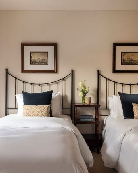 Relax into boutique-style bedding and thoughtfully coordinated décor.