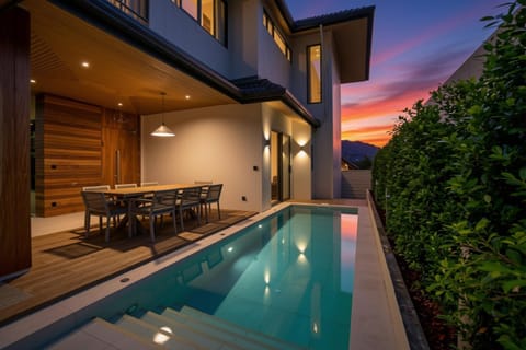 Tiwa Pool Villa Baan Bua 3 mins to Nai Harn Beach (11200)