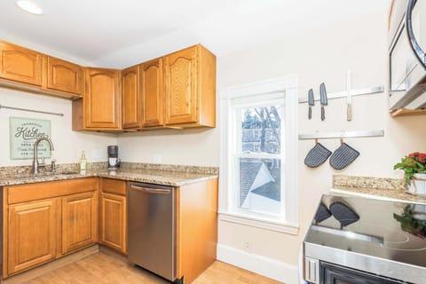 Fully equipped kitchen with all major appliances and everything needed to make a great meal!