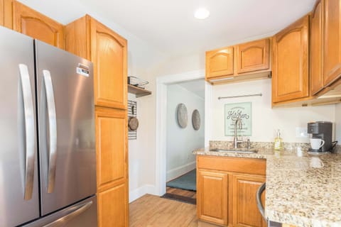 Fully equipped kitchen with all major appliances and everything needed to make a great meal!