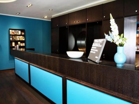 Apartment | Reception
