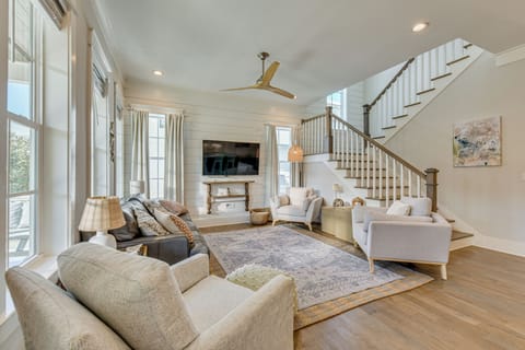 House (4 Bedrooms) | Interior