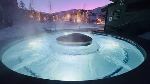 Condo, 2 Bedrooms | Spa | Hot tub