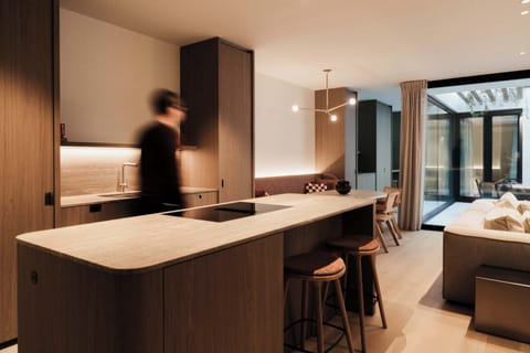 Cook, sip, and linger. This kitchen was made for slow mornings and long evenings.