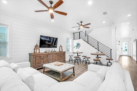 Latitude offers plenty of designer-selected seating for your whole group!
