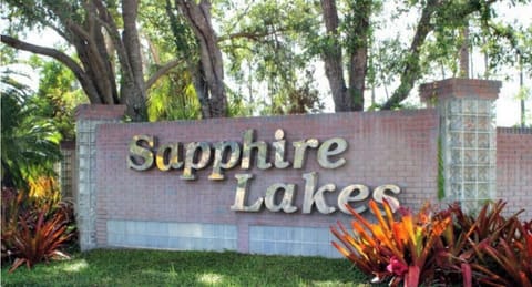 Sapphire Lakes Welcome Home