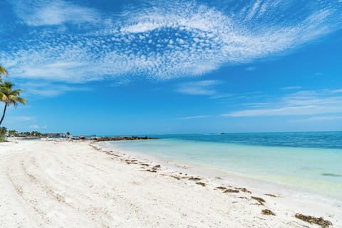 Come Enjoy The Private Beach!!