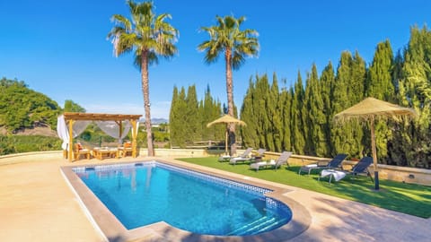 Villa Anamar Benamocarra by Ruralidays