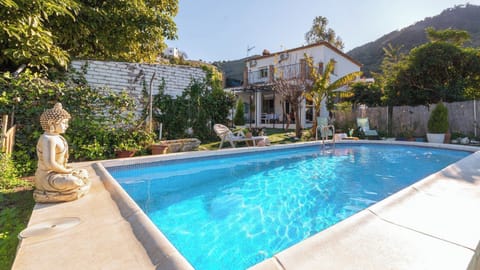 Casa Luis Canillas de Aceituno by Ruralidays