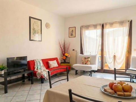 Apartment, Urban Design, Balcony, Condominium, Aluminium, Penthouse Apartment