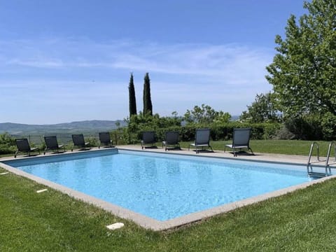 Blue, Swimming Pool, Outdoor Furniture, Resort, Shade, Sunlounger, Garden, Landscaping, Estate, Eco Hotel