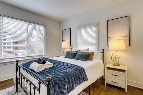 House (4 Bedrooms) | Interior