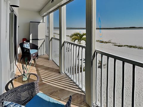 Screened-In Lanai + Gulf Views