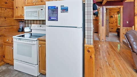 at hooked on bears a 2 bedroom cabin rental located in pigeon forge