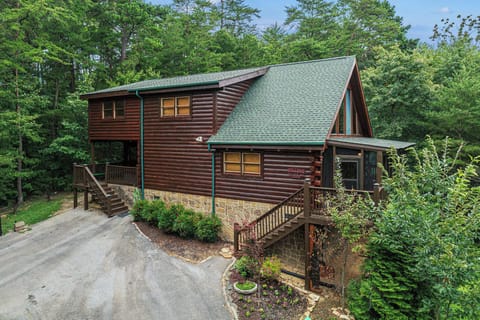 leconte-view-lodge-ext-1