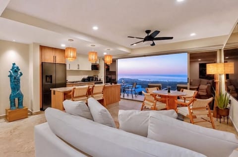 Upscale, thoughtfully furnished interiors paired with fully dimmable lighting, allowing you to create the perfect ambiance for any time of day.