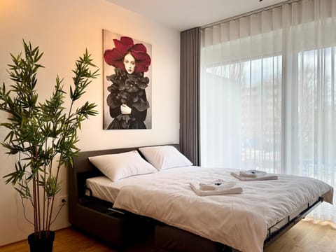 Superior Apartment, Balcony | Blackout drapes, soundproofing, iron/ironing board, free WiFi