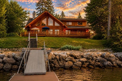 Luxury log cabin with private dock on Lake Cascade.