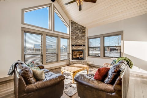 Living room with vaulted ceilings
