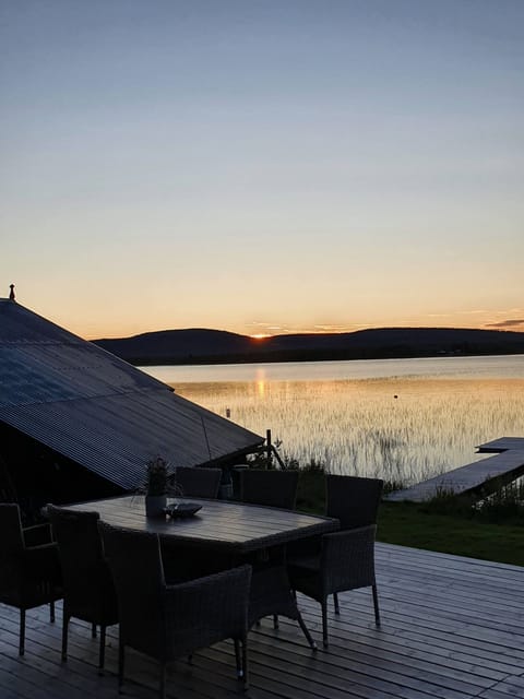 House, 3 Bedrooms, Balcony, Garden View | Outdoor dining