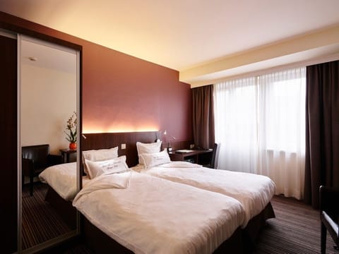 In-room safe, desk, blackout drapes, cribs/infant beds