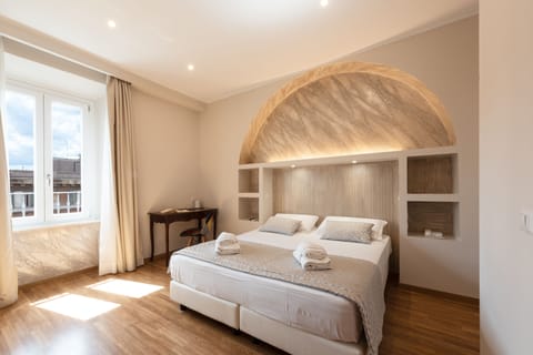 Frette Italian sheets, premium bedding, down comforters