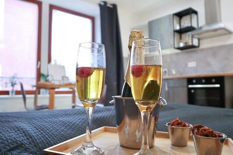 Superior Studio, 1 Double Bed, Private Bathroom | Free WiFi