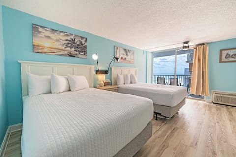 Stunning Bedroom Beautifully Decorated with Amazing Views 💫✨
